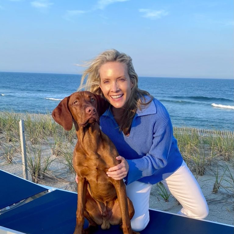 Dana Perino Anchor Biography Husband Age Height Net Worth Starsgab