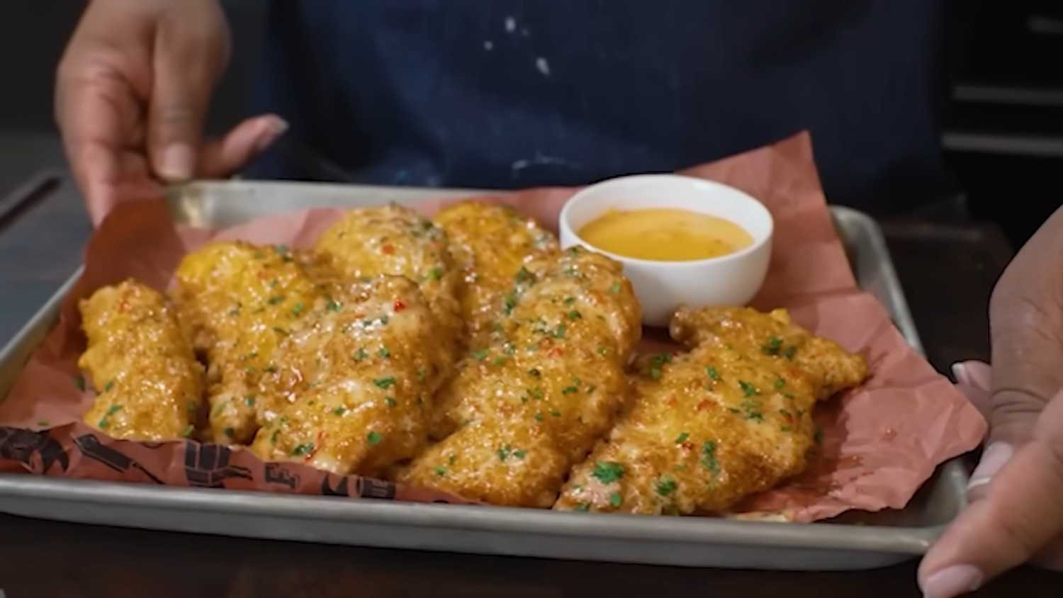 tasty-bang-bang-salmon-bites-recipe (2)