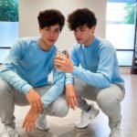 Alex Stokes (Stokes Twins) Bio, Brother, Height, Weight, Net Worth, Dating, Career, Facts