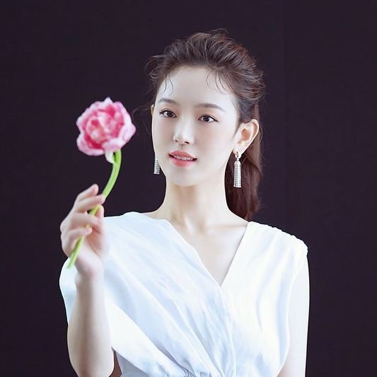 Kang Hanna (Actress) Net Worth, Profile, Wiki, Bio, Age, Height, Weight, Boyfriend, Career, Facts