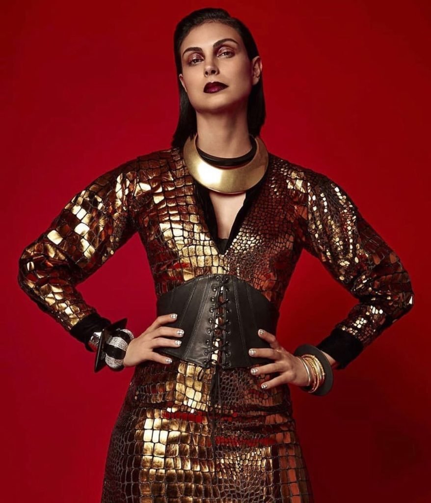 Morena Baccarin (Actress) Bio, Wiki, Husband, Age, Height, Weight, Net Worth, Career, Family, Facts