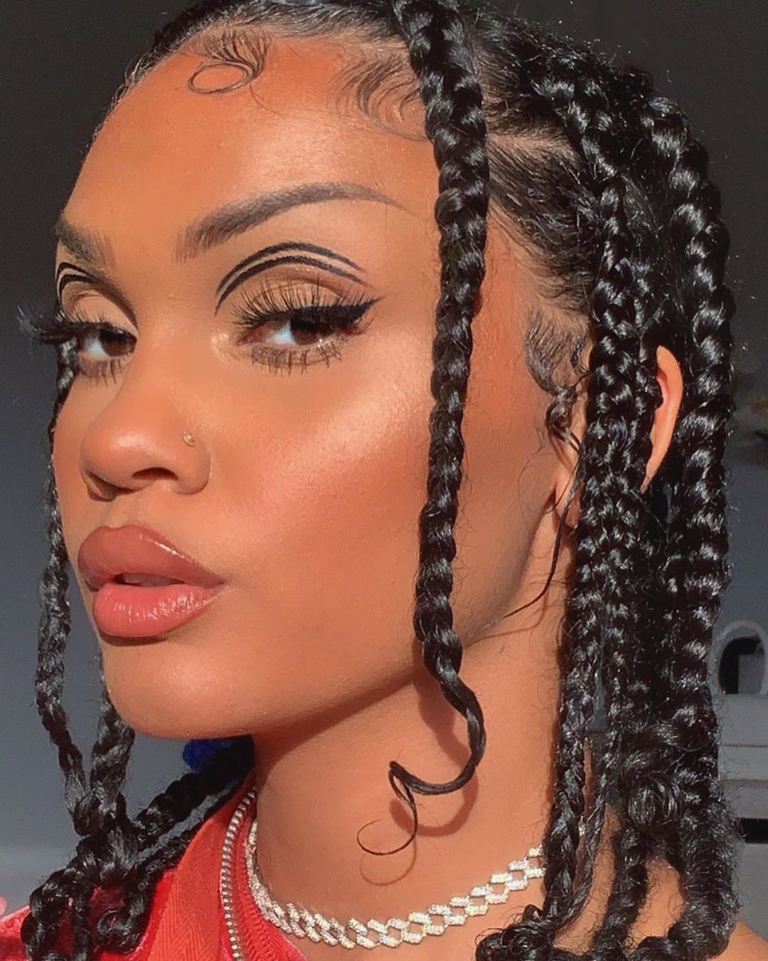 Ashley Strong (MakeUp Artist) Bio, Boyfriend, Dating, Age, Height