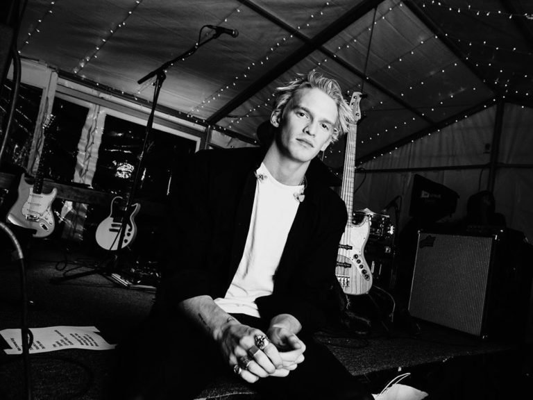 Cody Simpson (Actor) Wiki, Bio, Age, Height, Weight, Girlfriend, Net ...