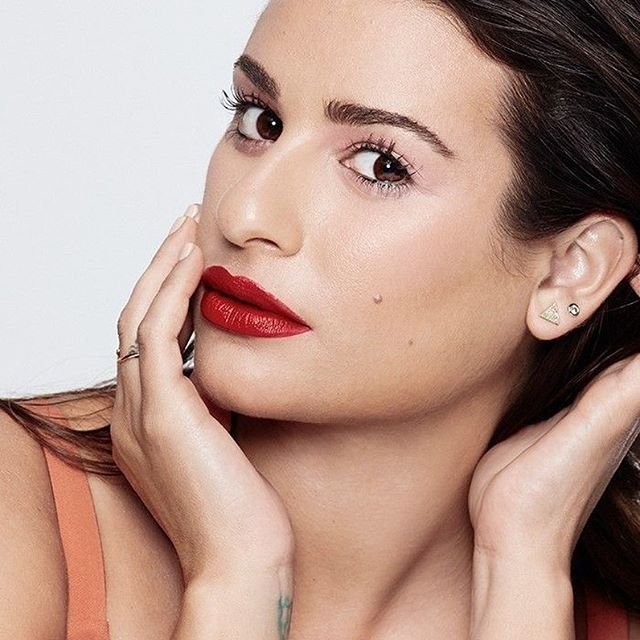 Lea Michele (Actress) Wiki, Bio, Baby, Height, Weight, Husband, Son, Age, Net Worth, Family, Career, Facts