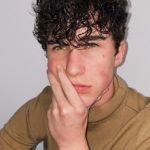 Hunter Rowland (Instagram Star) Wiki, Bio, Age, Height, Weight, Girlfriend, Net Worth, Facts