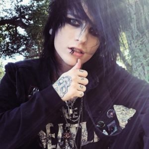 Johnnie Guilbert (Youtuber) Wiki, Bio, Age, Height, Weight, Girlfriend ...