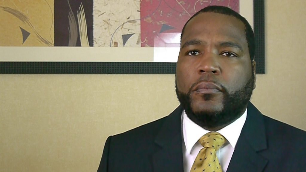 Umar Johnson (Psychologist) Wiki, Bio, Age, Height, Weight, Wife, Family, Net Worth, Career, Facts