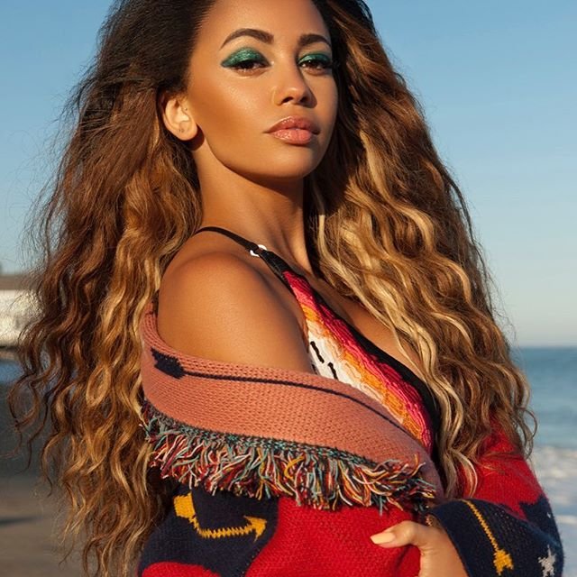Vanessa Morgan (Actress) Height, Weight, Wiki, Bio, Age, Husband, Net Worth, Family, Career, Facts