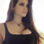 Niece Waidhofer (Instagram Star) Wikipedia, Bio, Age, Height, Weight, Measurements,  Boyfriend, Facts