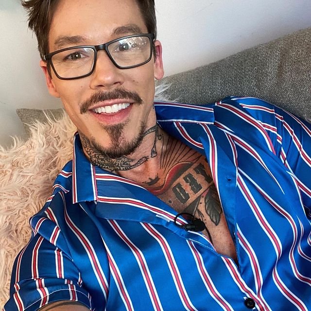 David-Bromstad-height-and-weight