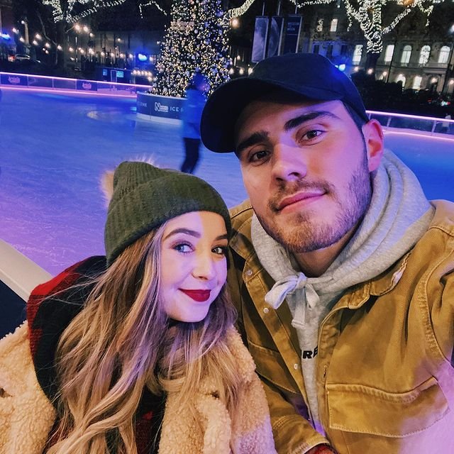 Zoella and alfie dating announcement
