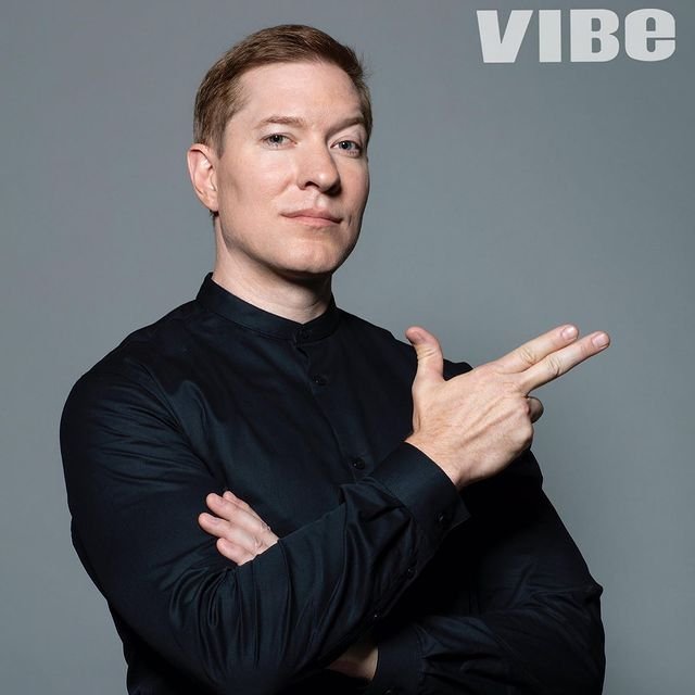 Joseph-Sikora-height