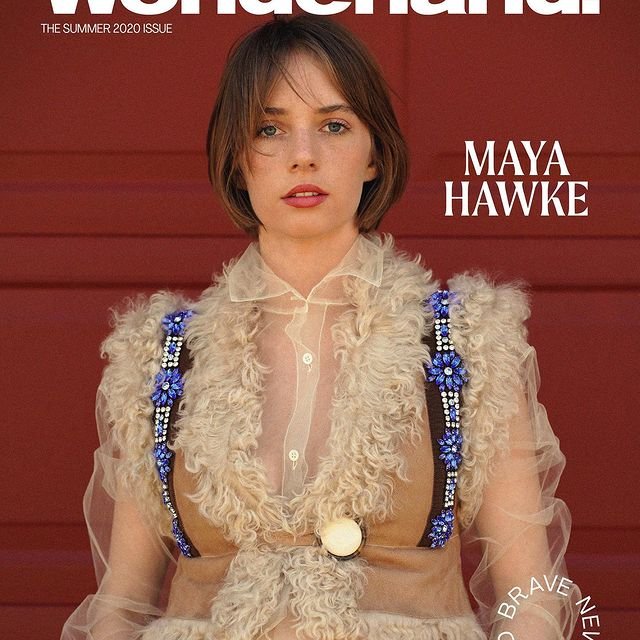 Maya-Hawke-ethnicity