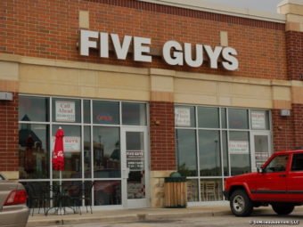 Five-Guys-closing