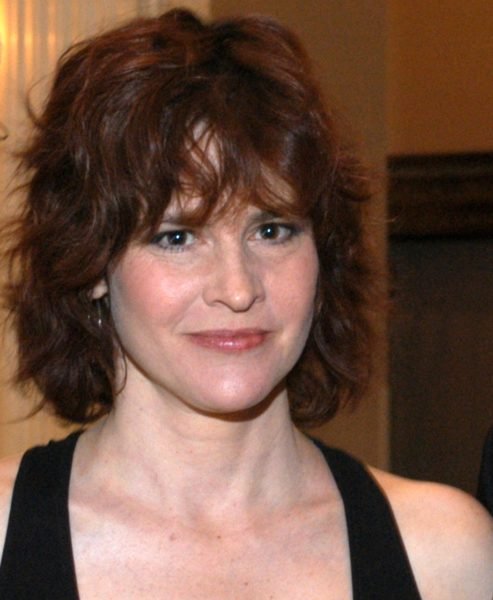 Ally Sheedy Wiki, Biography, Age, Height, Measurements, Husband - Starsgab