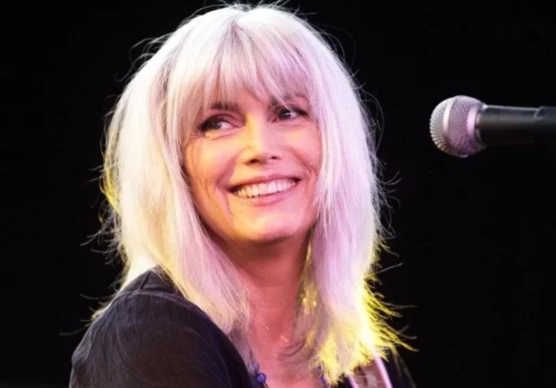 emmylou-harris-net-worth