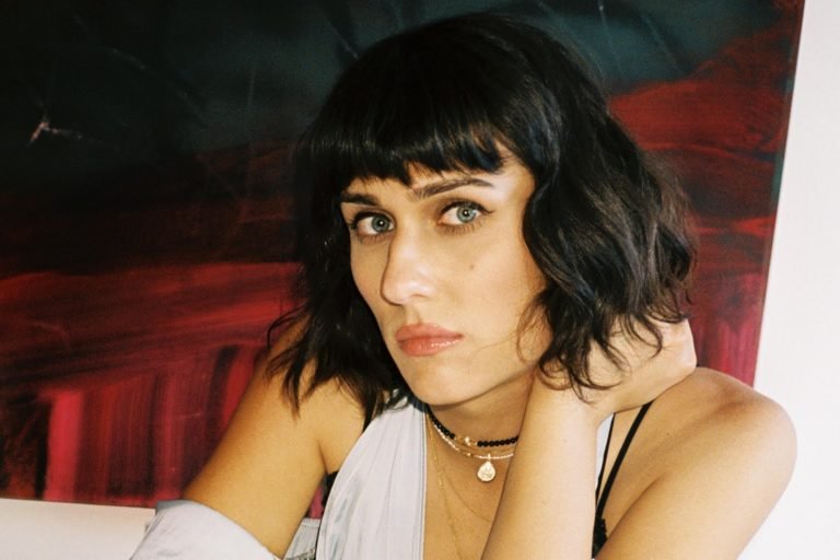 Teddy Geiger Wiki, Bio, Age, Height, Weight, Measurements, Facts - Starsgab