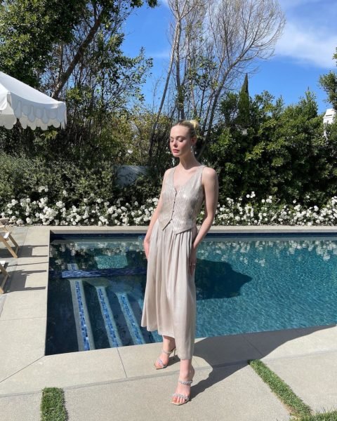 elle-fanning-age-height