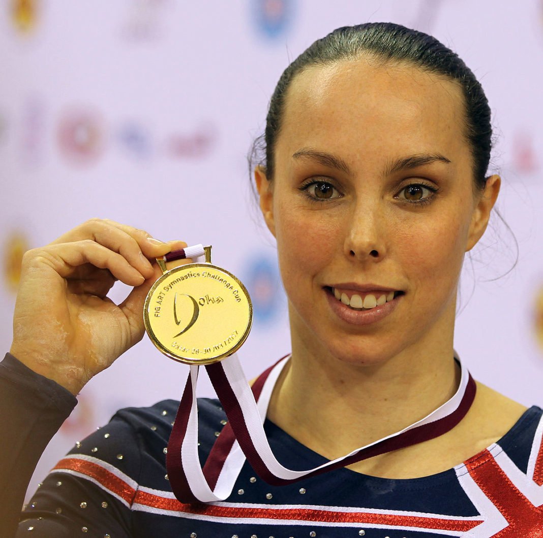 how-tall-is-dancing-on-ice-star-beth-tweddle-starsgab