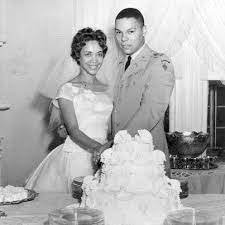 colin-powell-mother