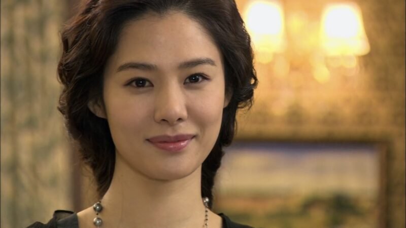 kim-hyun-joo-profile