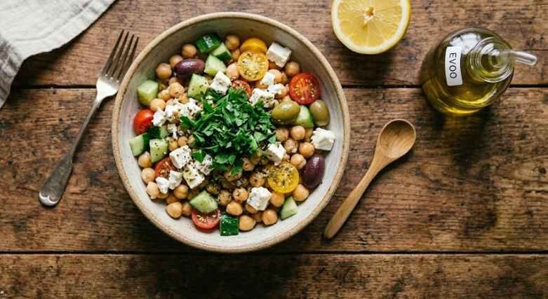Greek Chickpea Salad Recipe
