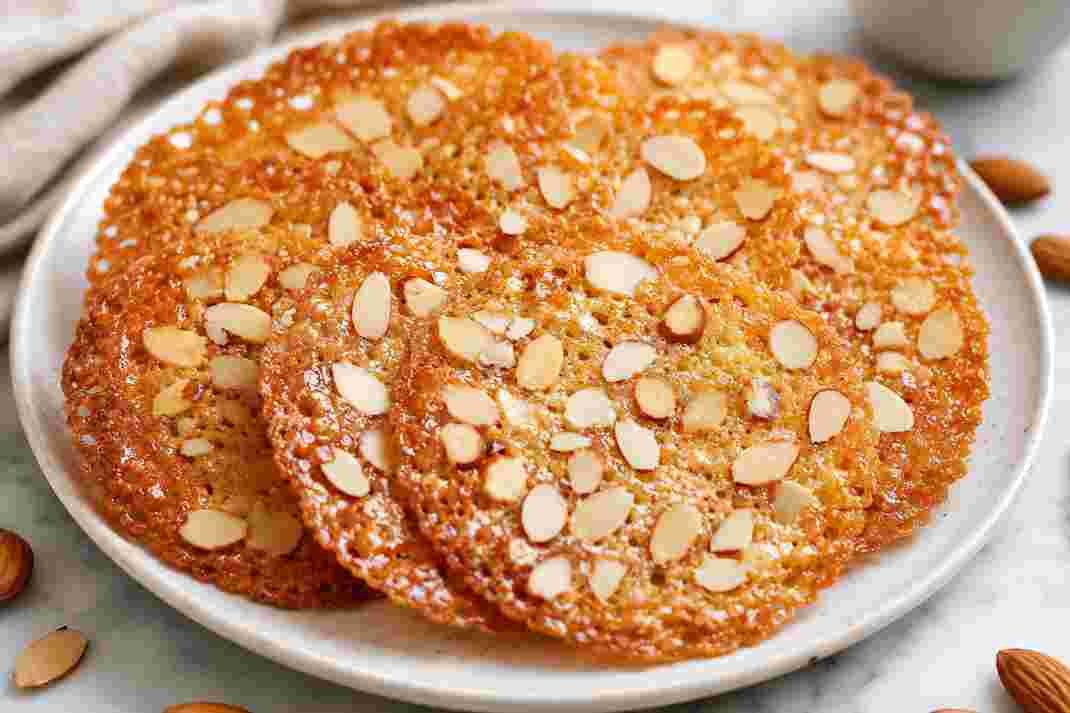 Almond Lace Tuiles Almond Lace Tuiles