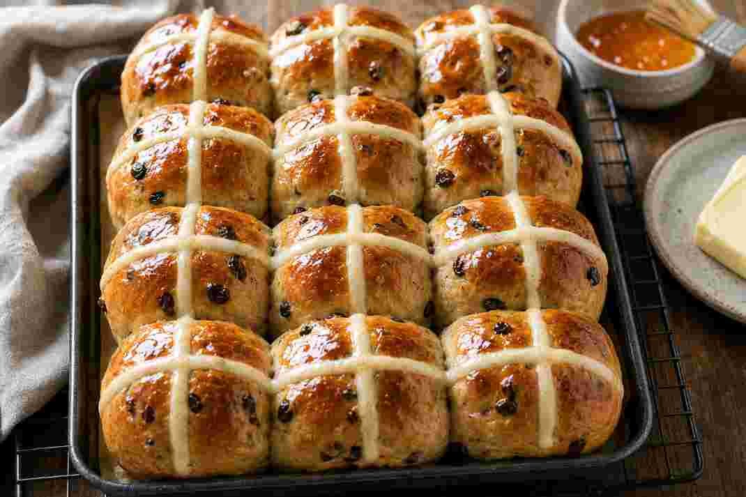 Hot Cross Buns Recipe Hot Cross Buns Recipe