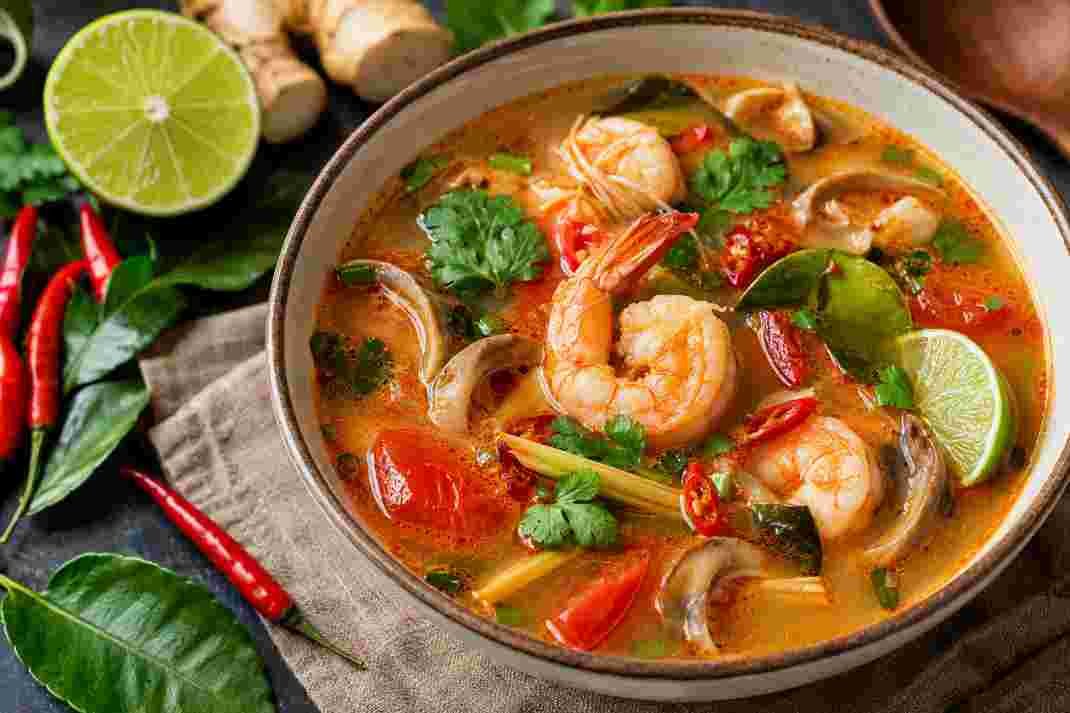 Tom Yum Soup Slow Tom Yum Soup