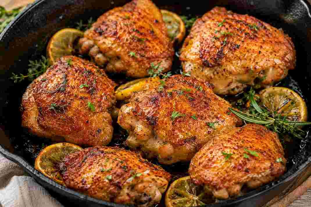 Crispy Chicken Thighs Crispy Chicken Thighs