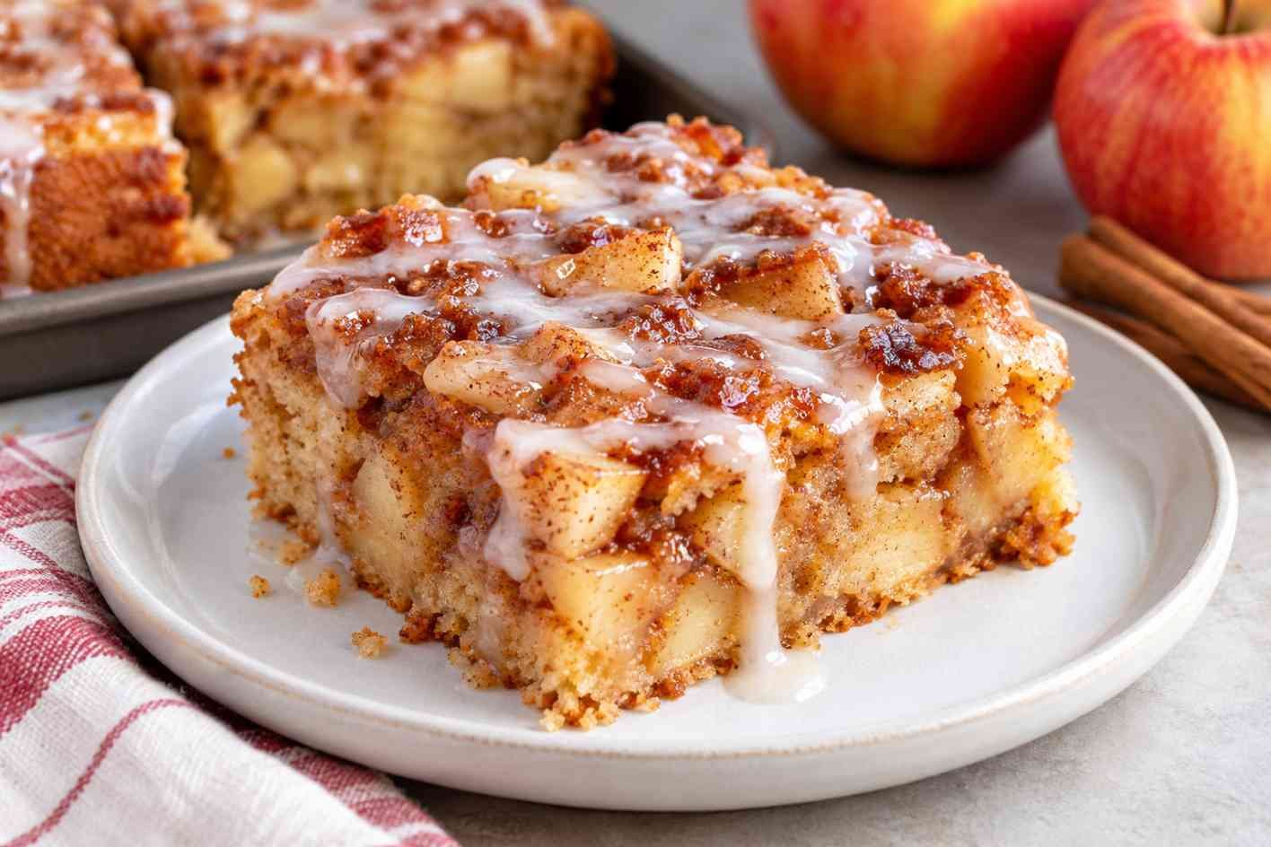Apple Fritter Cake